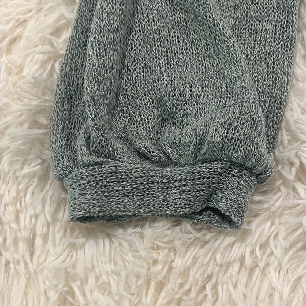 Cozy Gray Knit Sweater - Picture 2 of 3